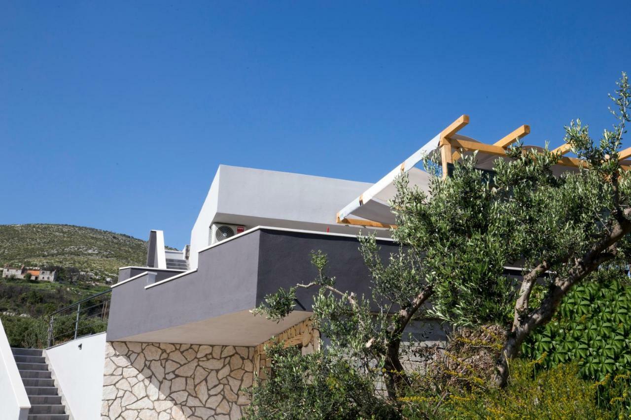Holiday House M&A&K With Swimming Pool Kaštel Štafilić Dış mekan fotoğraf